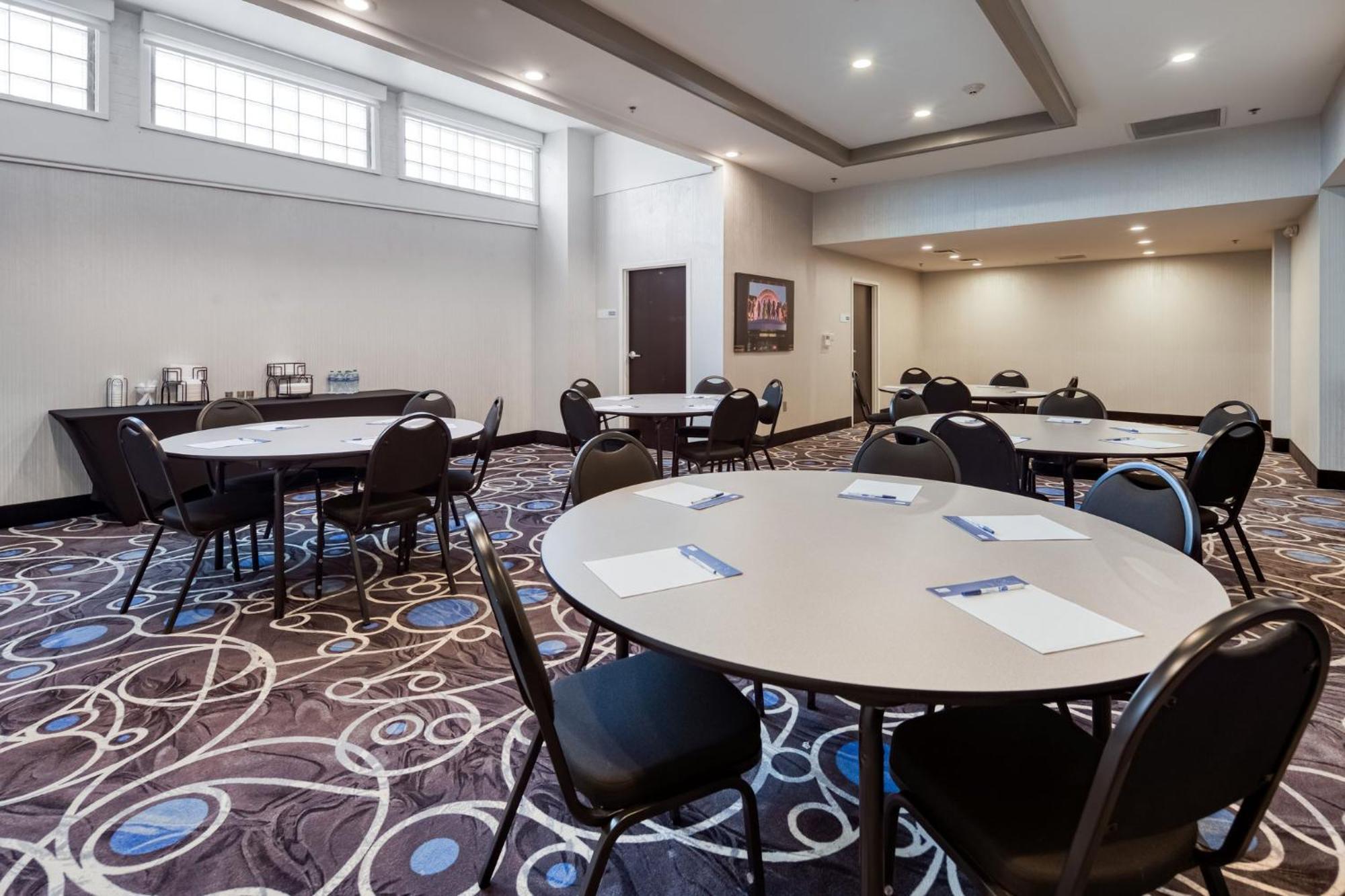 Holiday Inn Express - Kansas City Downtown By Ihg Ngoại thất bức ảnh