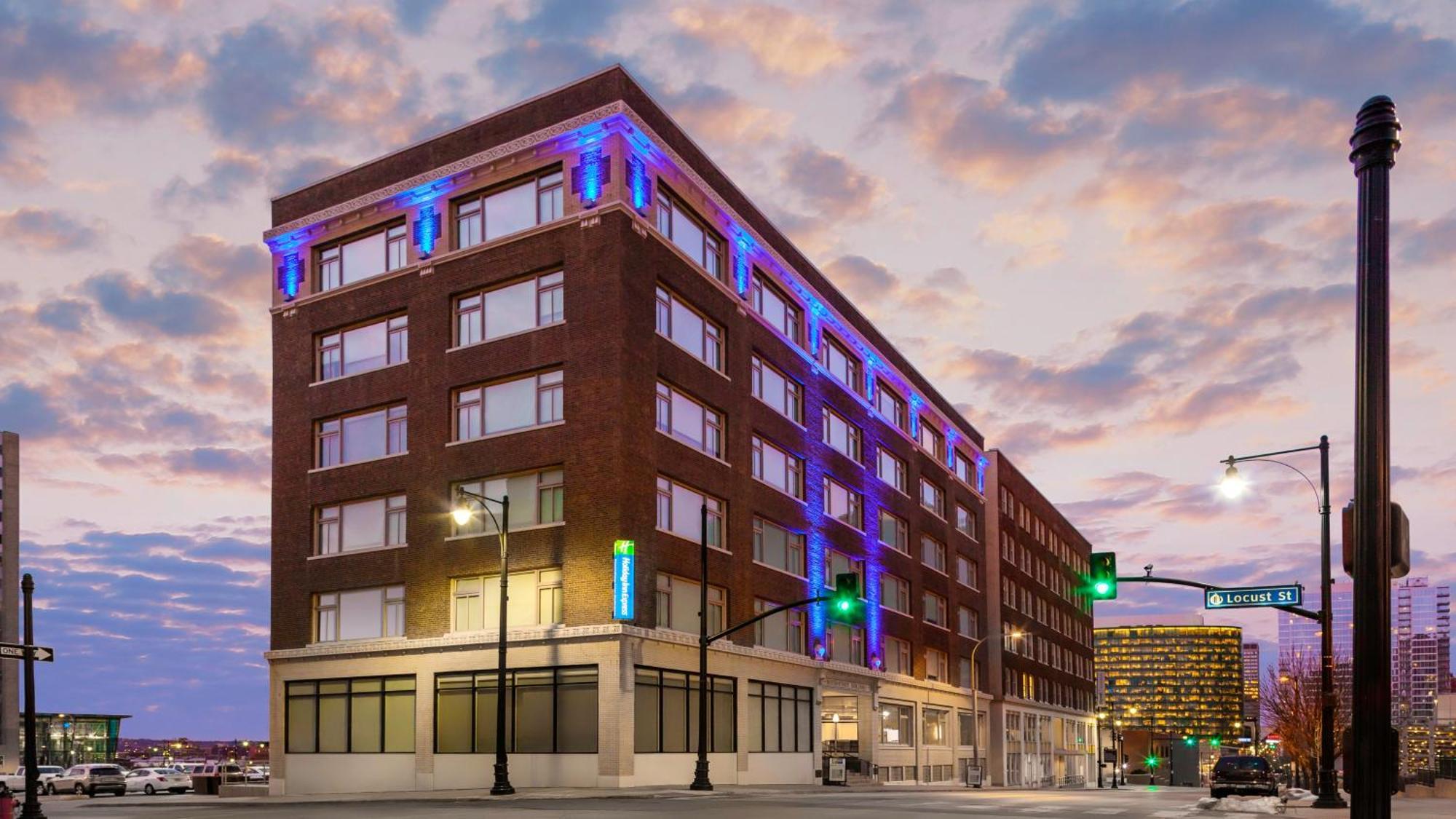 Holiday Inn Express - Kansas City Downtown By Ihg Ngoại thất bức ảnh